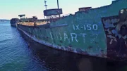 Stahl würde dem Salz im Meerwasser nicht lange standhalten können, ohne zu rosten. Die Schiffe aus Beton sind weitaus beständiger.