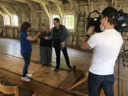 Die "Grand Lady" in Karlskrona in Schweden. Ausflug ins Seilmuseum mit den Passagieren Andy Spang und Kirsten von Nida.