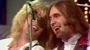 Neue Folge mit den Superhits der 70er. Diesmal sind mit dabei: Uriah Heep, Baccara, Monika Herz, Frank Schöbel, Hoffmann & Hoffmann, Sweet, die Dire Straits und Kool & The Gang. - Status Quo.