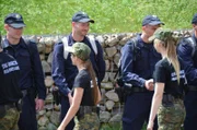 Polish Boarder guards greet German police force