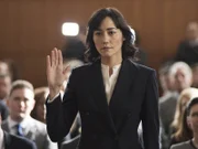 Simone Martin (Sandrine Holt)