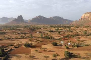 Vor über 1.700 Jahren siedelten sich die ersten Christen in Äthiopien an. Das Land ist extrem trocken, doch auch hier regnet es an einigen Tagen im Jahr.