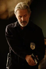 Alden Parker (Gary Cole)