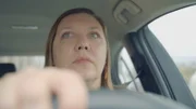 Überlebende Lindsay Walz im Auto.