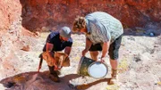 Leif Tanzer and Colin Kathagen place explosives
