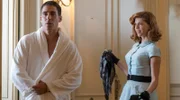 Alberto Marquez (l,. Miguel Ángel Silvestre) und Cristina Otegui (r., Manuela Velasco).