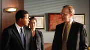 Deputy D. A. Jonah Dekker (Terrence Howard, l.), Deputy D. A. Lauren Stanton (Megan Boone) und Rechtsanwalt Simms (Peter Mackenzie)