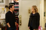 Josh (Mark Feuerstein, l.); Lauren (Andrea Anders, r.)