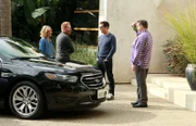 Julie Bowen (Claire Dunphy), Jesse Tyler Ferguson (Mitchell Pritchett), Ty Burrell (Phil Dunphy), Eric Stonestreet (Cameron Tucker).