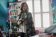 Lucy (Katie Findlay)
