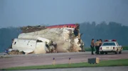 Nach einer Triebwerksexplosion des United Airlines Flug UA232 gelang es den Piloten des Fluges die Maschine mit nur zwei Triebwerken und ohne intaktes Steuerungssystem notzulanden.