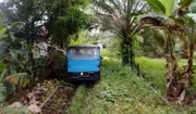 Ein Relikt aus früheren Zeiten: Eine alte Bahn befördert wichtige Waren in abgelegene Dörfer.