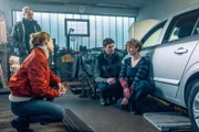 v.li.: Micha Oberländer (Matthias Koeberlin), Luisa Hoffmann (Alina Fritsch), Andy Löffler (Andreas Kiendl), Ronja Löffler (Helene Stupnicki)