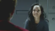 Wer ist der Maulwurf in der US-Regierung? Riley (Tristin Mays, r.) ist jedes Mittel recht und erhofft sich von Auftragskiller Murdoc (David Dastmalchian, l.) einen wichtigen Tipp ....