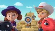 Am Rancheroo-Tag treten die Dino-Ranchers gegen das Tinhorn-Trio an. Klara Tinhorn (li.) ist eine echte Spielverderberin, sie schreckt vor nichts zurück um zu gewinnen.