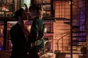 Lucifer Morningstar (Tom Ellis, l.); Chloe Decker (Lauren German, r.)
