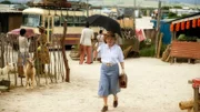 Miss Jane Marple (Julia McKenzie)