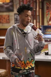 Ausgerechnet bei der Trauerfeier für einen Freund wird Franco (Jermaine Fowler) bewusst, dass er seinen großen Traum, Künstler zu werden, viel zu lange hintenan gestellt hat ...