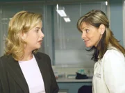 Schwester Yvonne (Maren Gilzer) gerät in ihrer Funktion als Gleichstellungsbeauftragte der Sachsenklinik mit der Verwaltungschefin Sarah Marquardt (Alexa Maria Surholt) aneinander. Frau Marquardt zieht Schwester Yvonnes Engagement für Frauenparkplätze ins Lächerliche.