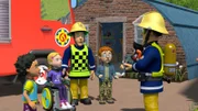 Sam hat auch die Katze aus den Flammen gerettet und das Feuer ist endlich gelöscht.