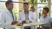 SENDER: ARD - SENDETITEL: In aller Freundschaft - Folge 628 - UNTERTITEL: Prioritäten - CAPTION: ARD/MDR IN ALLER FREUNDSCHAFT - FOLGE 628, "Prioritäten".