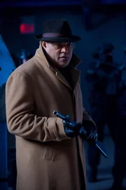In dem abgelegenen Gebäude, das Jack Crawford (Laurence Fishburne) und seine Leute stürmen, hatten die Detectives jemand anders erwartet ...