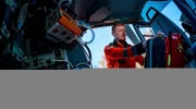 Einsatz für den Christoph 9: Schon beim Anflug ist das Ausmaß eines Unfalls auf der Autobahn erkennbar.