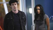 Eli Loker (Brendan Hines) und Ria Torres (Monica Raymund) müssen den wahren Mörder ausfindig machen, um eine Geiselnahme unblutig beenden zu können.