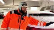 Jasin Safsouf ist Einweiser - diesmal für Neuwägen, die nach Finnland verschifft werden.