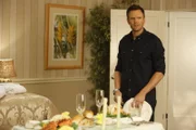 Damit hatte Jeff (Joel McHale) nicht gerechnet: Auf der Convention lernt er die attraktive Lauren kennen ...