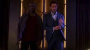 Amenadiel (DB Woodside, l.); Lucifer (Tom Ellis, r.)