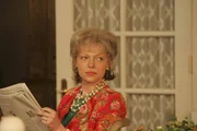 Lily macht mit Teds Freundinnen immer den Veranda-Test und Karen (Laura Prepon) hat ihn leider nicht bestanden ...