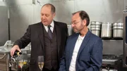 l-r: Raymond 'Red' Reddington (James Spader), Marvin Gerard (Fisher Stevens)