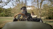 Chauffeur mit Adeligen.