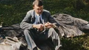 Der deutsche Naziführer Adolf Hitler (1889 - 1945) genießt ein ruhiges Picknick zwischen Sitzungen, um 1933.
