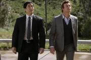 Ermitteln in einem neuen Fall: Patrick (Simon Baker, r.) und Kimball (Tim Kang, l.) ...