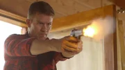 Keith fires the gun that kills Les.