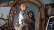 La Rubia (Teresa Riott, l.) und Maui (Claudia Pineda, r.)