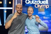 Die Kandidaten vom Team "Gold" Julian Weber (Speerwurf-Europameister, l.) und Richard Ringer (Marathon-Europameister, r.)