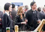 (v.li.): Lina Esco (Christina Alonso), Claire Coffee (Kira), Daniel Lissing (Ty).