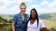 Anni Dunkelmann (l.) und Motsi Mabuse. Die Verwendung des sendungsbezogenen Materials ist nur mit dem Hinweis und Verlinkung auf RTL+ gestattet.