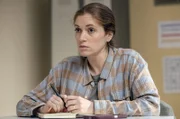 Um ein klares Bild zu bekommen, befragt Aurélie Mercier (Maud Wyler) alle Mitarbeiter an Bord des Frachters zum Mord an dem Matrosen Thorsten.