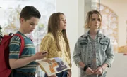 (v.l.n.r.) Sheldon Cooper (Iain Armitage); Missy Cooper (Raegan Revord); Paige (Mckenna Grace)