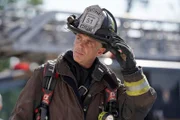Pictured: Christopher Herrmann  (David Eigenberg)