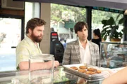 Episode 107 Scene 03: Jonathan and Ray ask Barista if she knows Michelle and Lisa