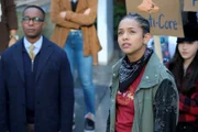Tristen J. Winger als Lyle und Djouliet Amara als Angie.
