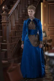 Ada Brook (Cynthia Nixon)