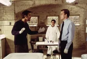 Peter Krause (Nate Fisher), Freddy Rodríguez (Federico 'Rico' Diaz), Michael C. Hall (David Fisher)