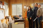 Andi Burns (Liza Snyder); Don Burns (Kevin Nealon); Adam Burns (Matt LeBlanc)