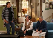 (v.l.n.r.) Don Burns (Kevin Nealon); Lowell (Matt Cook); Adam Burns (Matt LeBlanc)